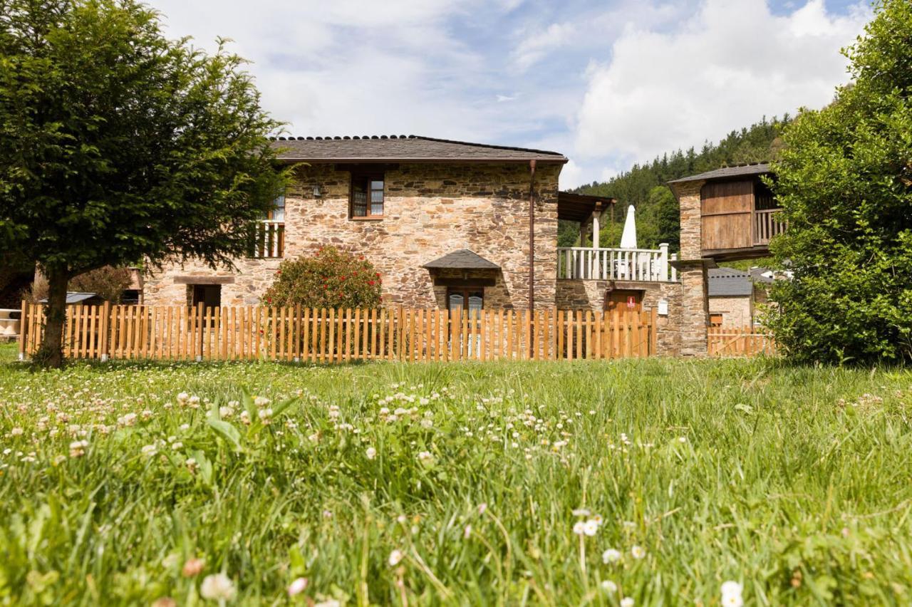 Casas Rurales Tareira En ตารามุนดี ภายนอก รูปภาพ