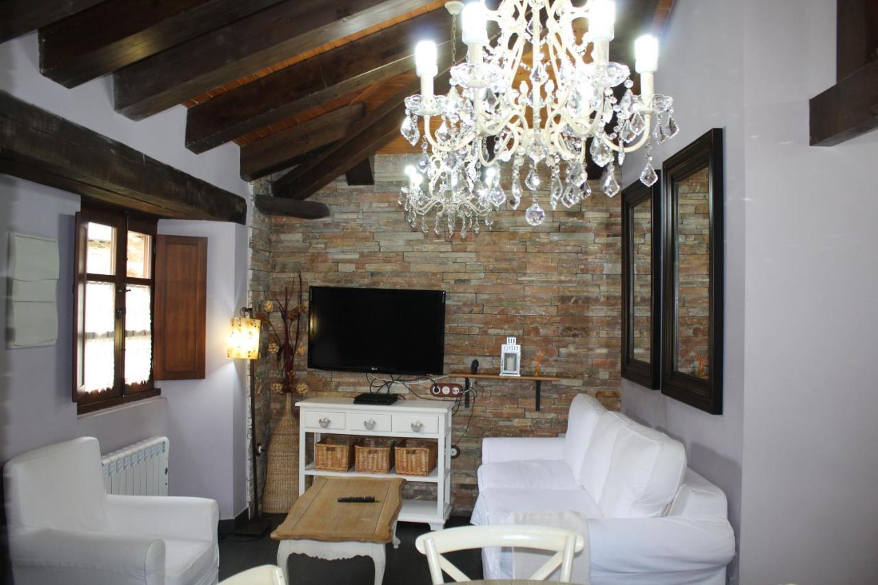 Casas Rurales Tareira En ตารามุนดี ภายนอก รูปภาพ
